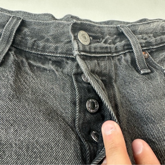 Levi’s 501 Button Fly Shorts - Picture 3 of 4